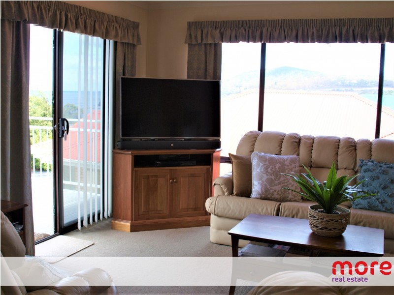 25 Hiern Road, Blackmans Bay TAS 7052