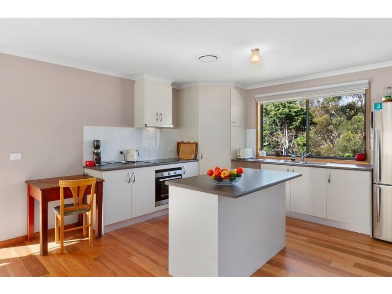 20 Stevens Farm Drive, West Hobart TAS 7000