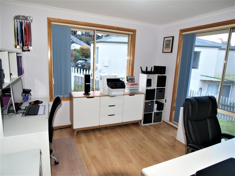 75 Ruth Drive, Lenah Valley TAS 7008