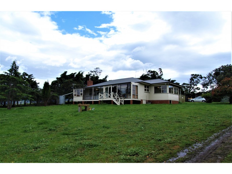 830 Middle Tea Tree Road, Tea Tree TAS 7017