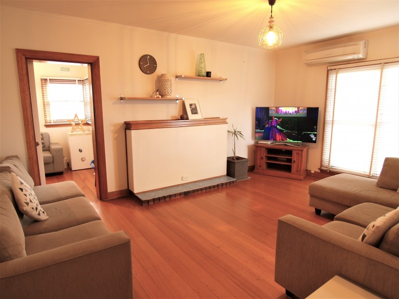 143  Bowen Road, Lutana TAS 7009