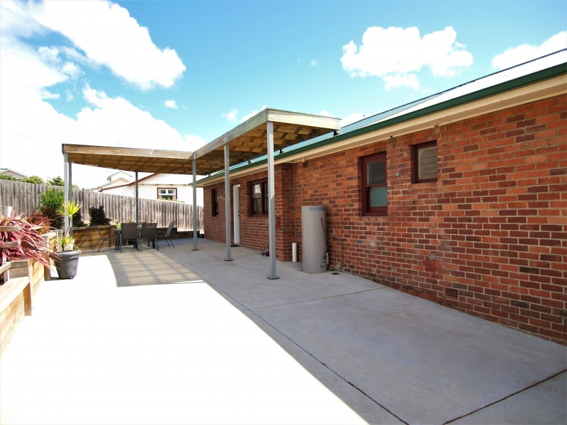 143  Bowen Road, Lutana TAS 7009