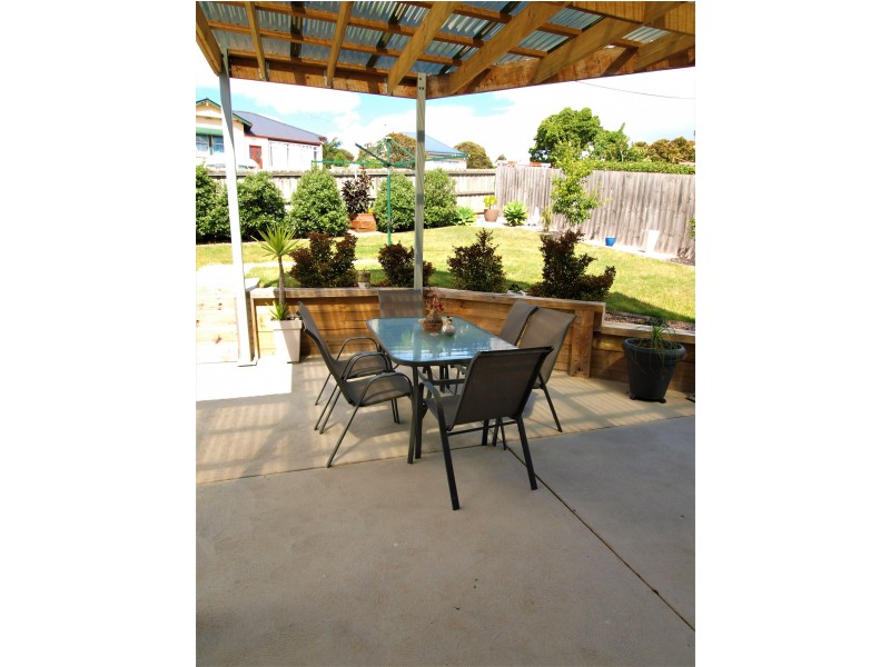 143  Bowen Road, Lutana TAS 7009