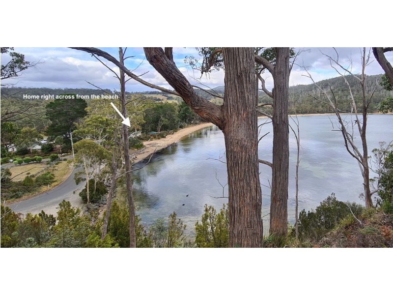 ‘The Moorings’/228 Randalls Bay Road, Randalls Bay TAS 7112