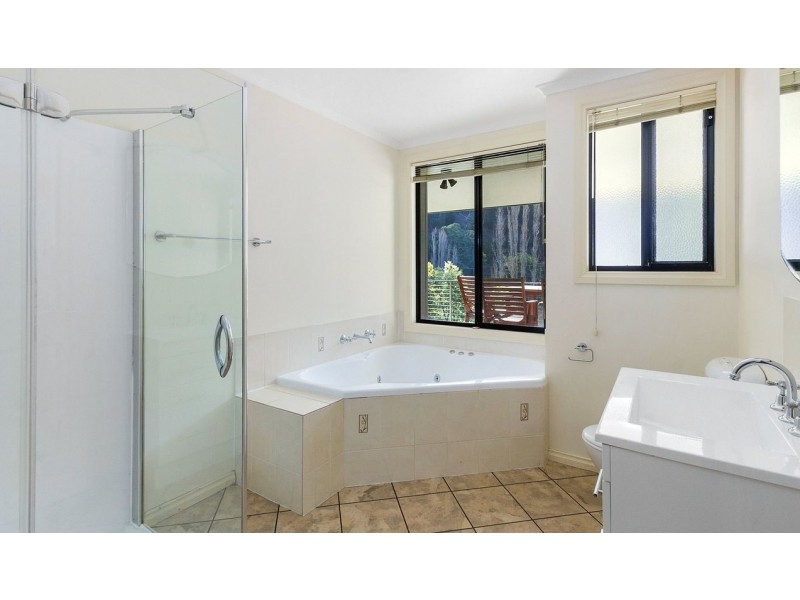 122 Glen Dhu Road, Molesworth TAS 7140
