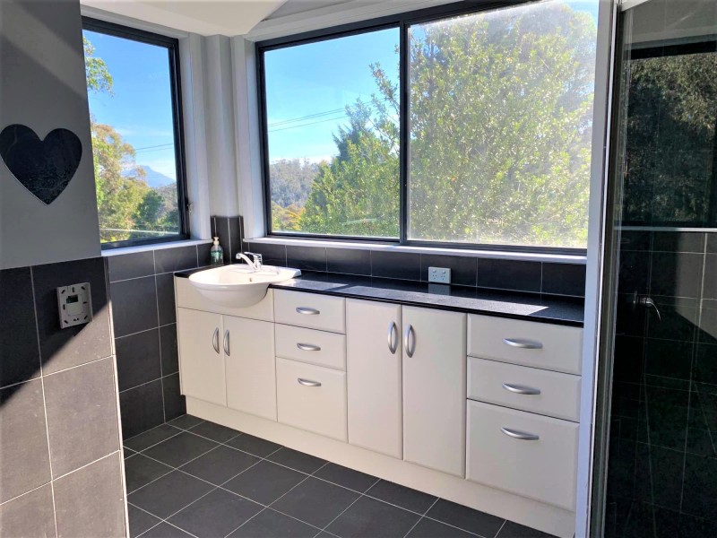 647 Collins Cap Road, Collinsvale TAS 7012