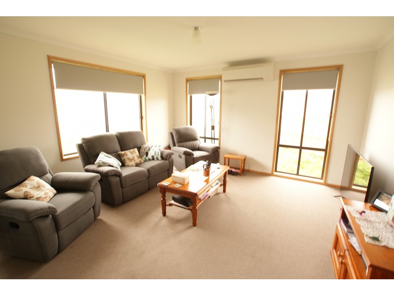 2/9a Eaton Place, Bridgewater TAS 7030