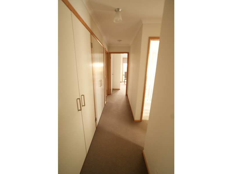 2/9a Eaton Place, Bridgewater TAS 7030