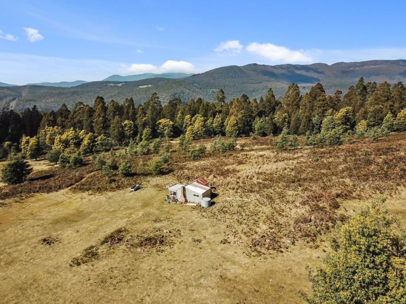 303 Rinadena Road, Moogara TAS 7140