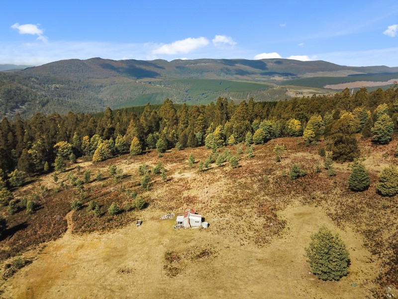 303 Rinadena Road, Moogara TAS 7140