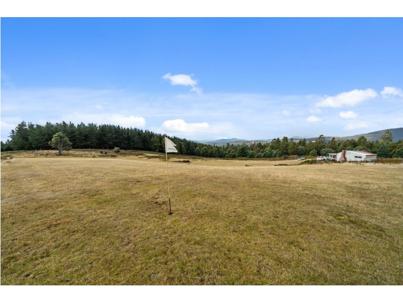 303 Rinadena Road, Moogara TAS 7140