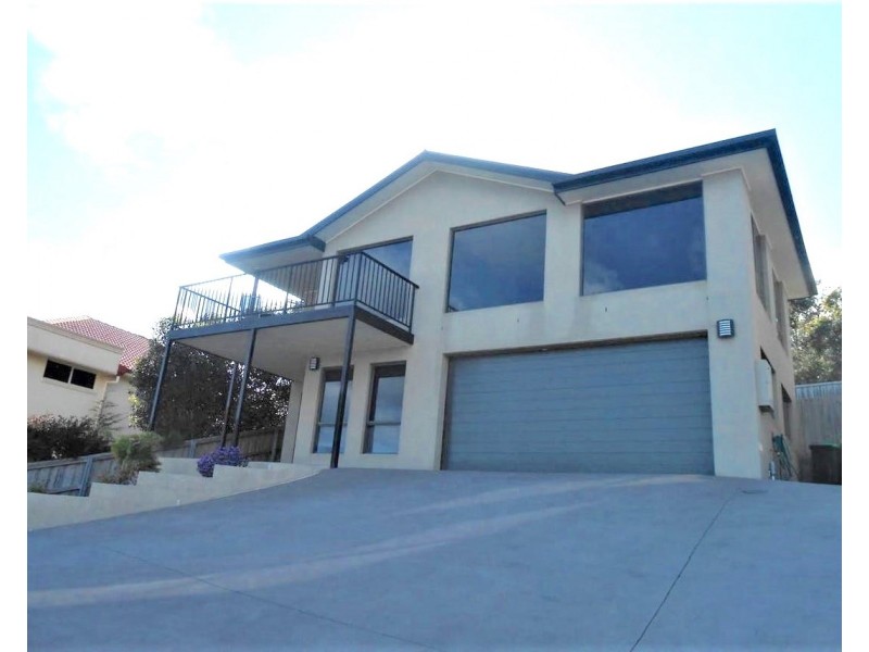 2/644 Oceana Drive, Tranmere TAS 7018