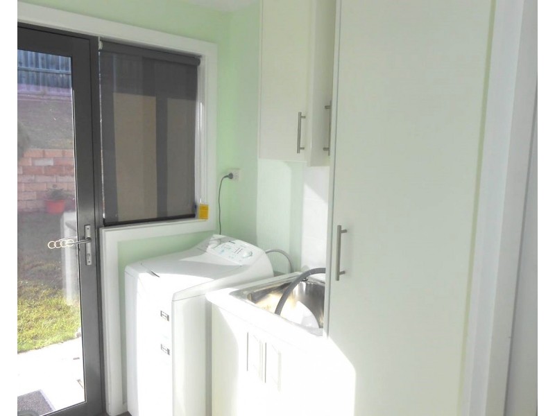 2/644 Oceana Drive, Tranmere TAS 7018