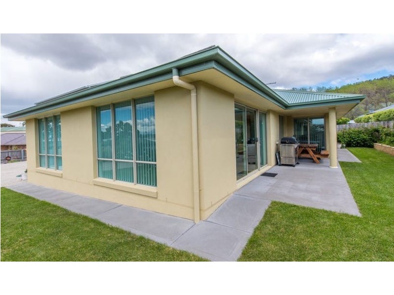 12 Ovata Close, Cambridge TAS 7170