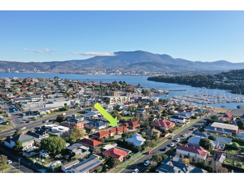 2/9 York Street, Bellerive TAS 7018