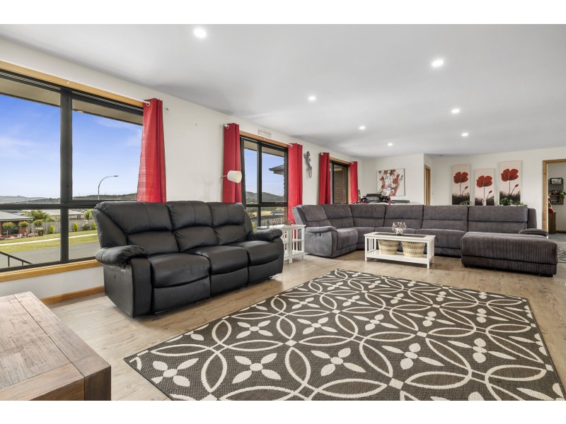 1/30 Riviera Drive, Old Beach TAS 7017