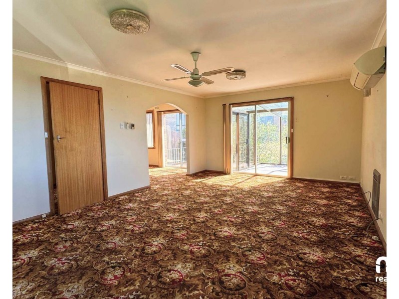 11 Bland Court, Rokeby TAS 7019