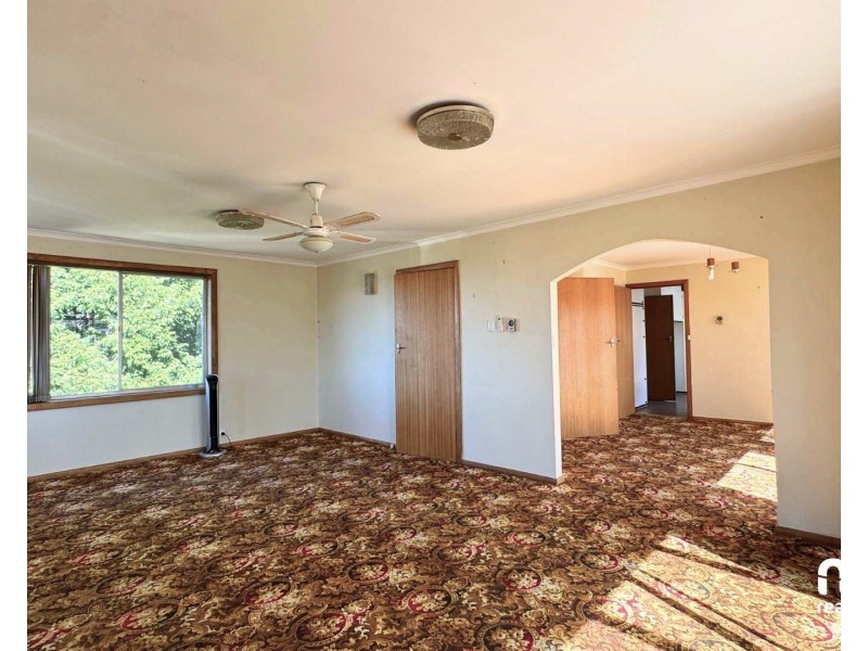 11 Bland Court, Rokeby TAS 7019