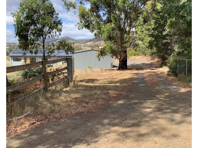 5 Holmes Road, Ellendale TAS 7140