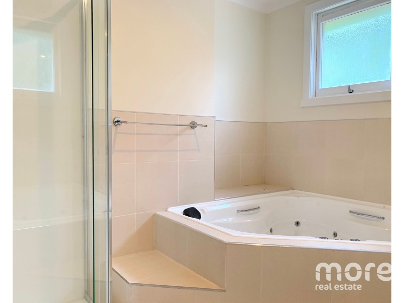 180 Waterworks Road, Dynnyrne TAS 7005