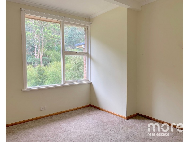180 Waterworks Road, Dynnyrne TAS 7005