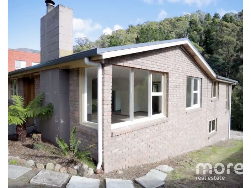 180 Waterworks Road, Dynnyrne TAS 7005