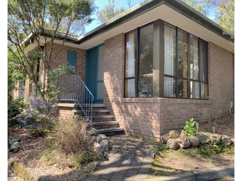 2/30 Rialannah Road, Mount Nelson TAS 7007