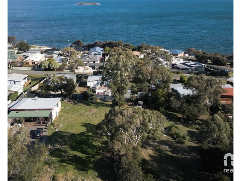 11 Erica Road, Primrose Sands TAS 7173