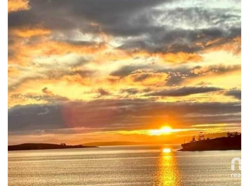 11 Erica Road, Primrose Sands TAS 7173