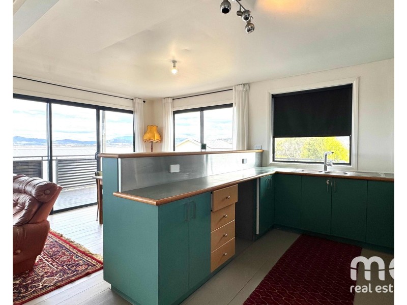 24 Lagoon View Court, Midway Point TAS 7171