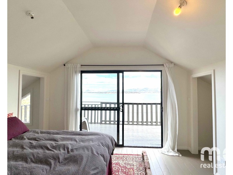 24 Lagoon View Court, Midway Point TAS 7171