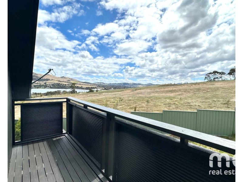 24 Lagoon View Court, Midway Point TAS 7171
