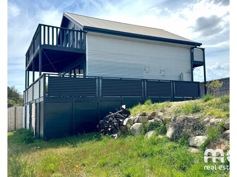 24 Lagoon View Court, Midway Point TAS 7171