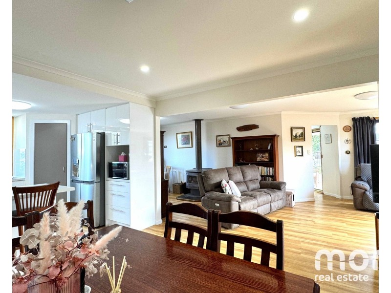 33 Madison Avenue, Brighton TAS 7030