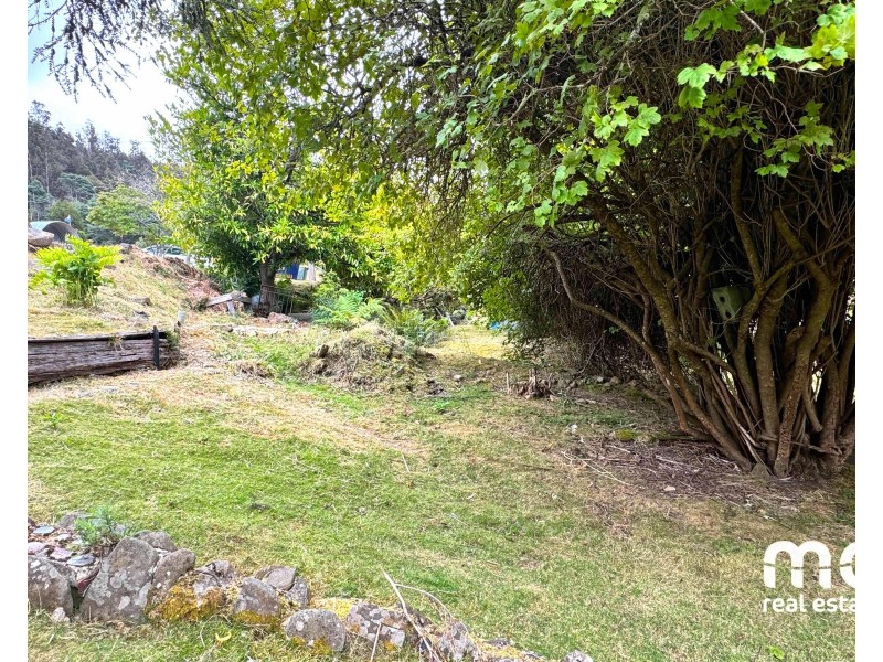 1 Myrtle Forest Road, Collinsvale TAS 7012