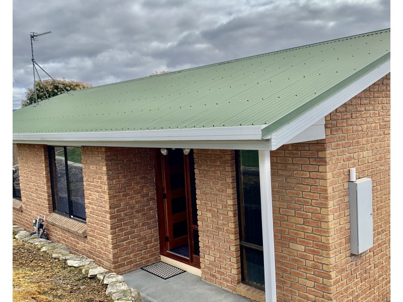 81 Sunshine Road, Austins Ferry TAS 7011