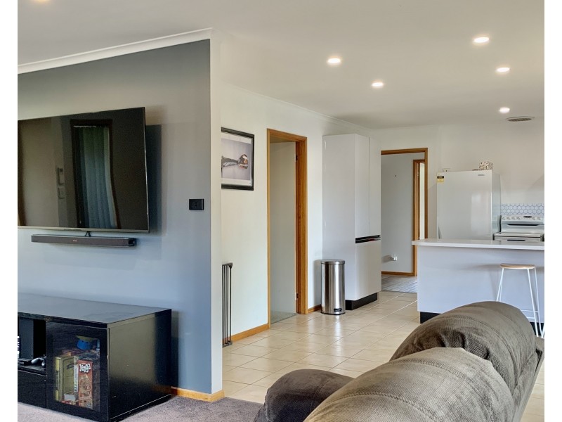 81 Sunshine Road, Austins Ferry TAS 7011