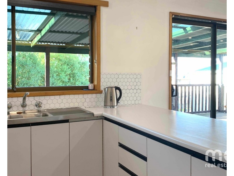 81 Sunshine Road, Austins Ferry TAS 7011