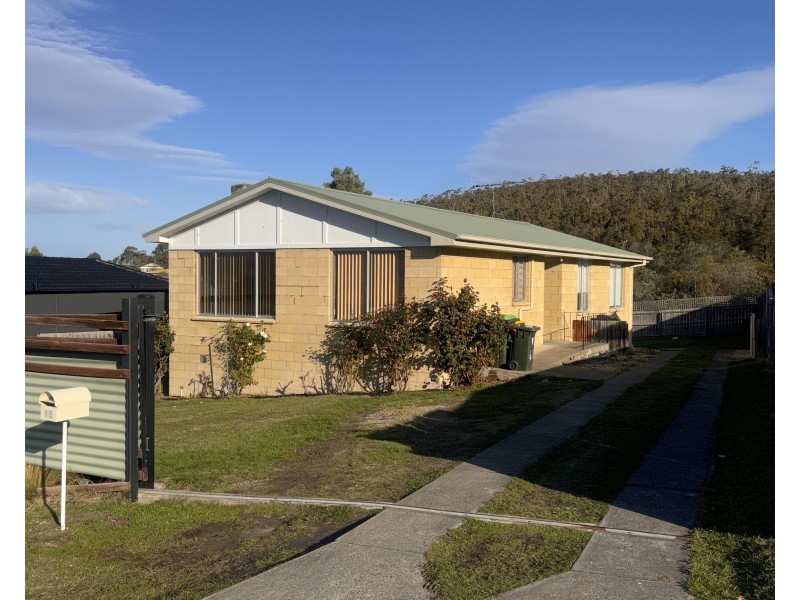 15 Mayland Court, Rokeby TAS 7019