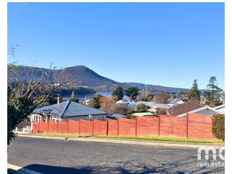 12 Amber Street, Claremont TAS 7011