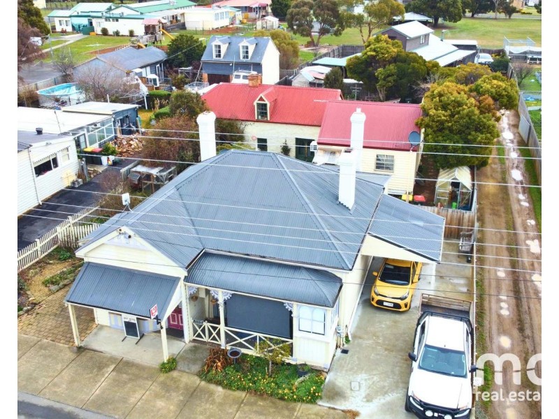 99 Main Street, Kempton TAS 7030