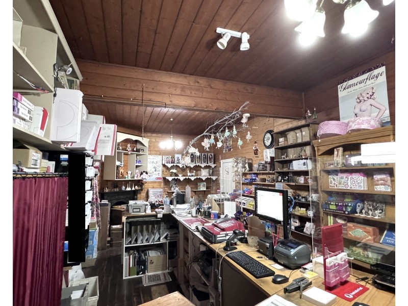 99 Main Street, Kempton TAS 7030