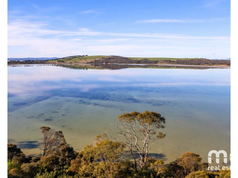 9 Bicheno Street, Clifton Beach TAS 7020