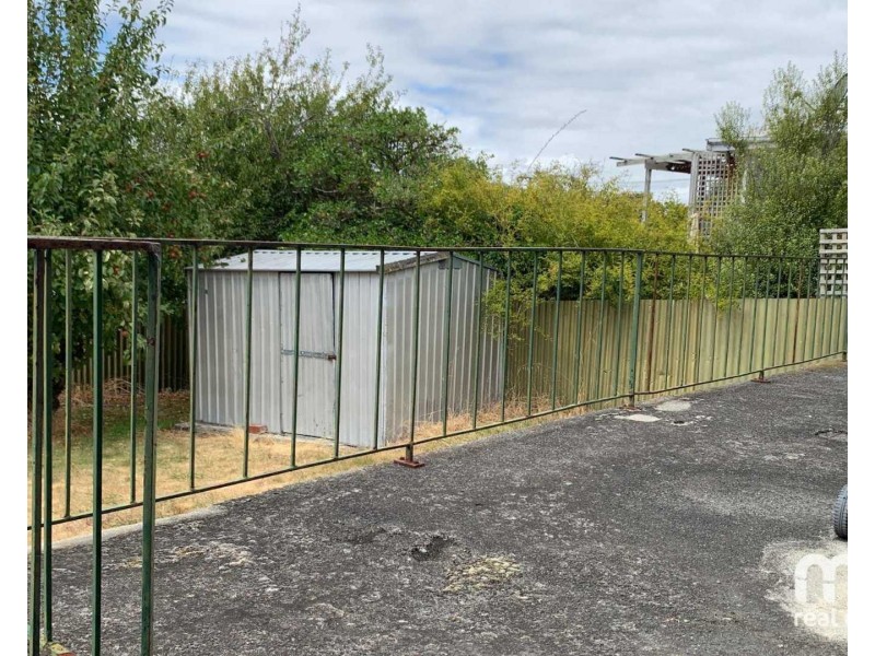 6 Cammeray Road, Claremont TAS 7011