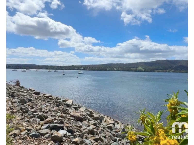 18 Peppermint Place, Margate TAS 7054