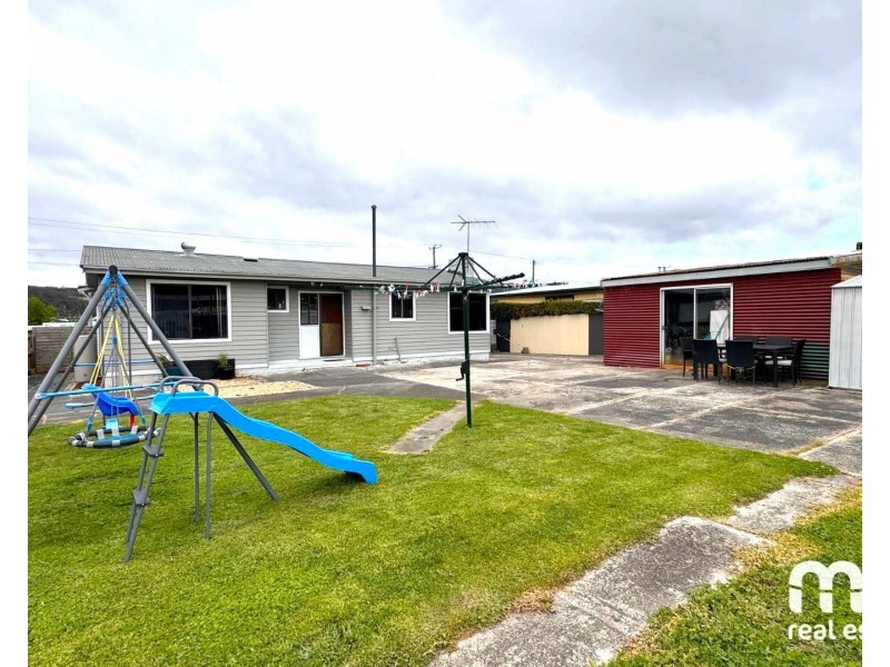 16 Benjamin Terrace, New Norfolk TAS 7140