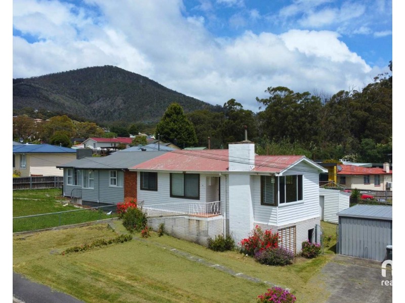 10 Biara Street, Chigwell TAS 7011