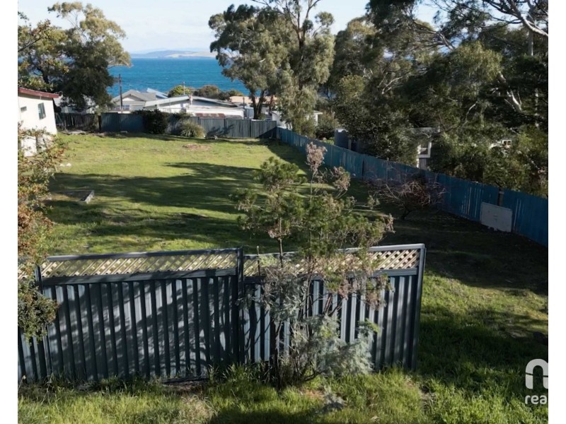 11 Erica Road, Primrose Sands TAS 7173