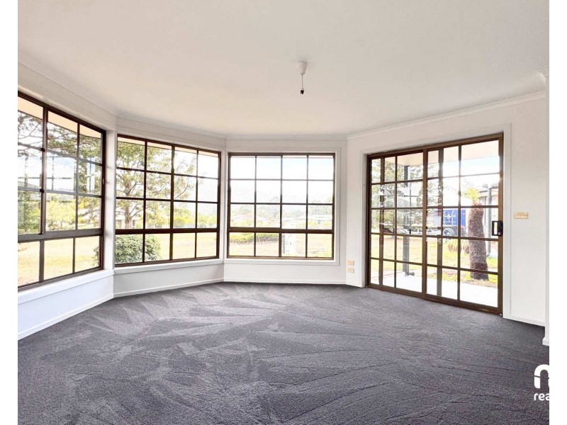 9 Oakdale Road, New Norfolk TAS 7140