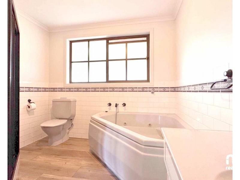 9 Oakdale Road, New Norfolk TAS 7140